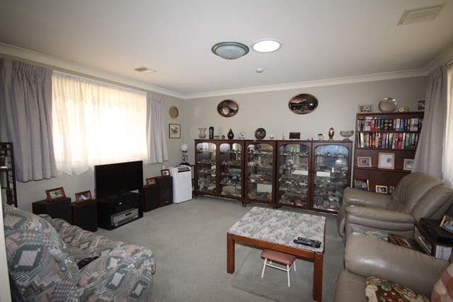 8 Glyndwr Avenue, Oberon - Thumbnail 3