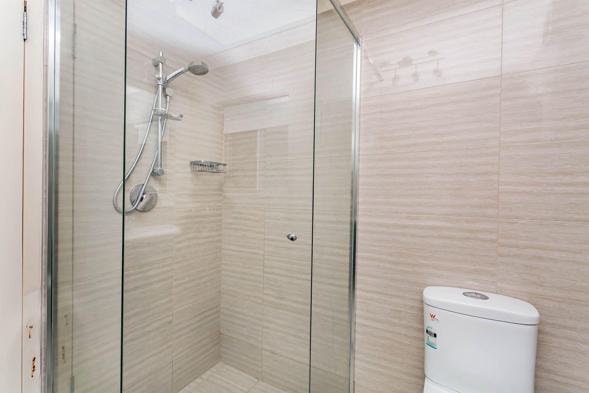 16 Russell Street East, Rosewater SA 5013, Rosewater - Thumbnail 3