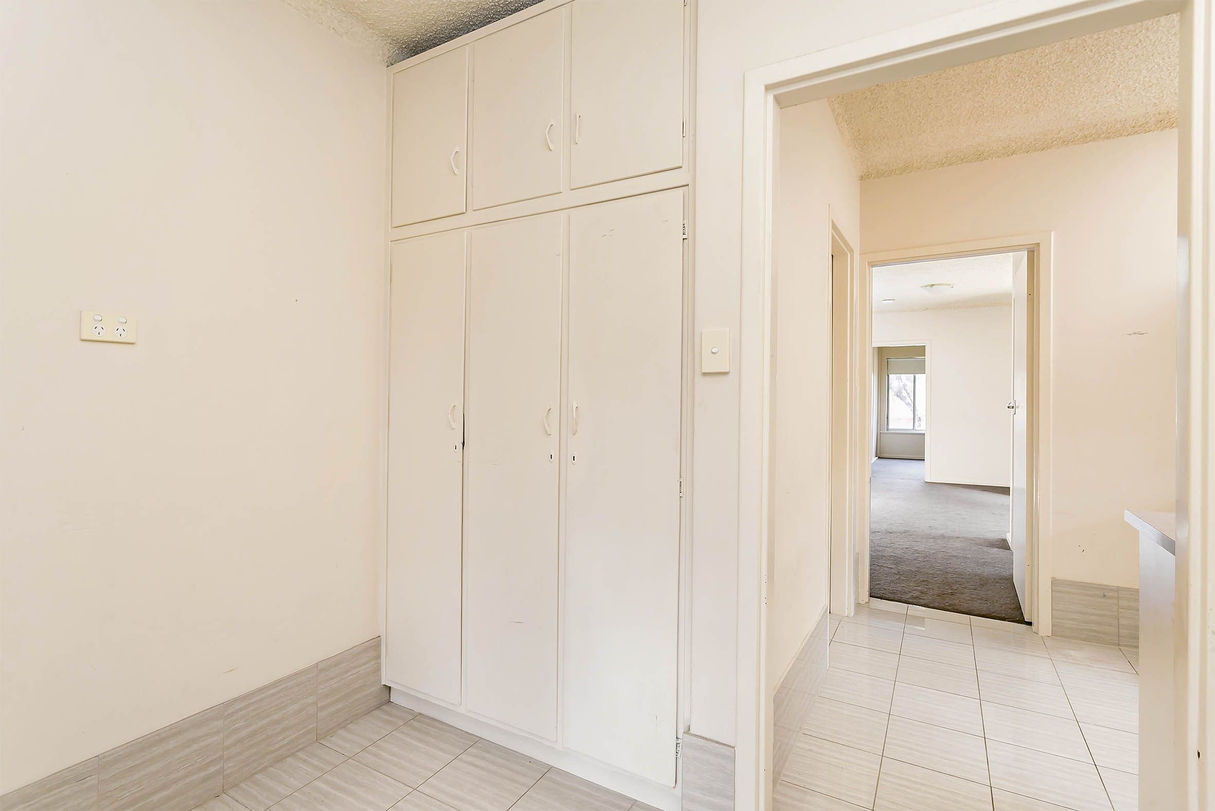 16 Russell Street East, Rosewater SA 5013, Rosewater - Thumbnail 8