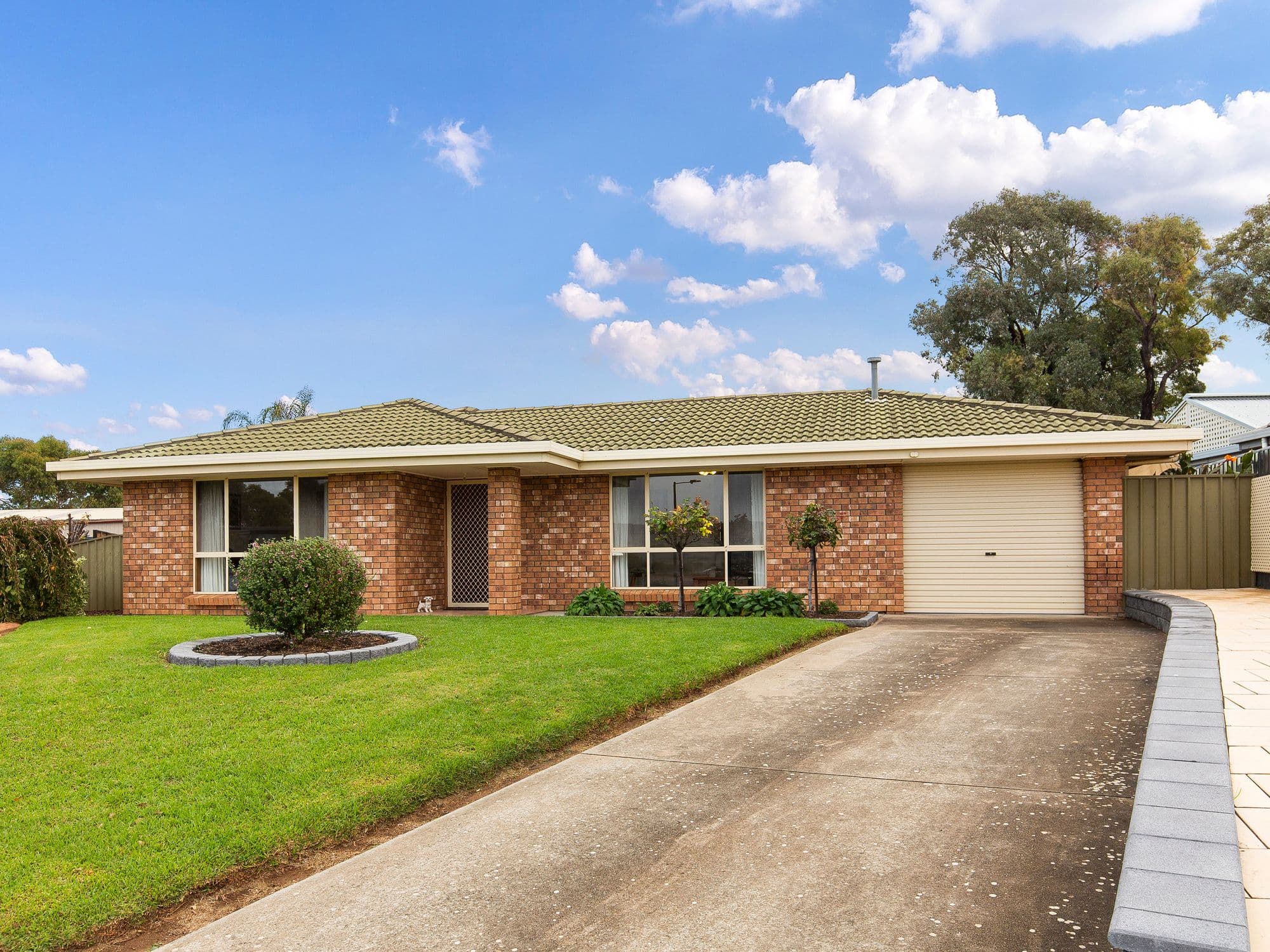 8 Bendigo Close, Trott Park SA 5158, Trott Park - Thumbnail 4