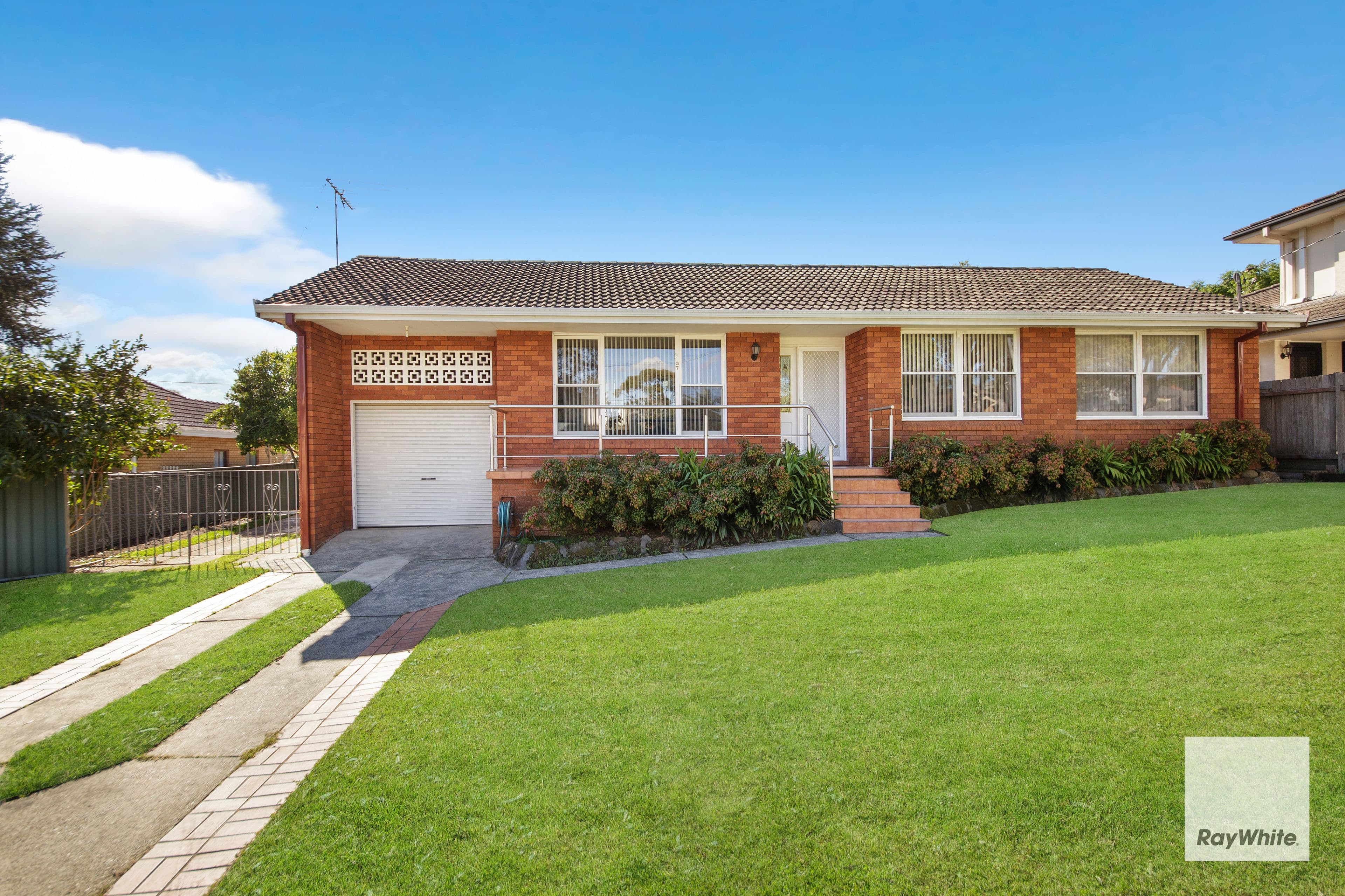 37 Crescent Road, Caringbah South NSW 2229, Caringbah South - Image 1