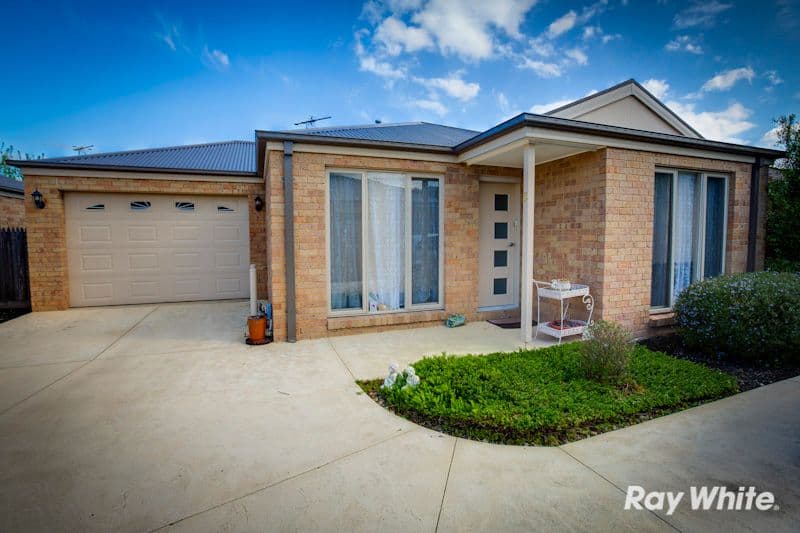 15-16 Henty Street, PAKENHAM VIC 3810, Pakenham - Image 1