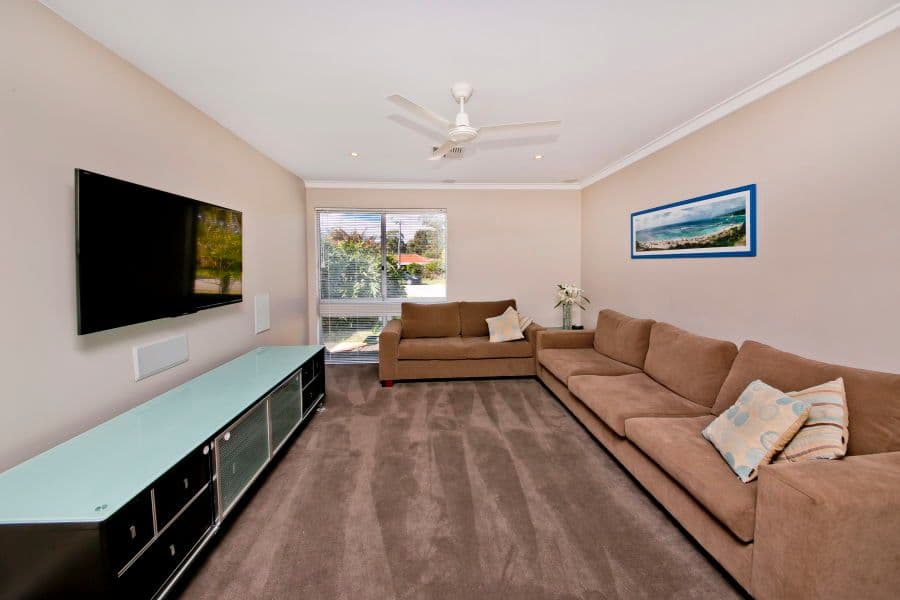 1 Cothill Court, EDEN HILL WA 6054, Eden Hill - Thumbnail 2