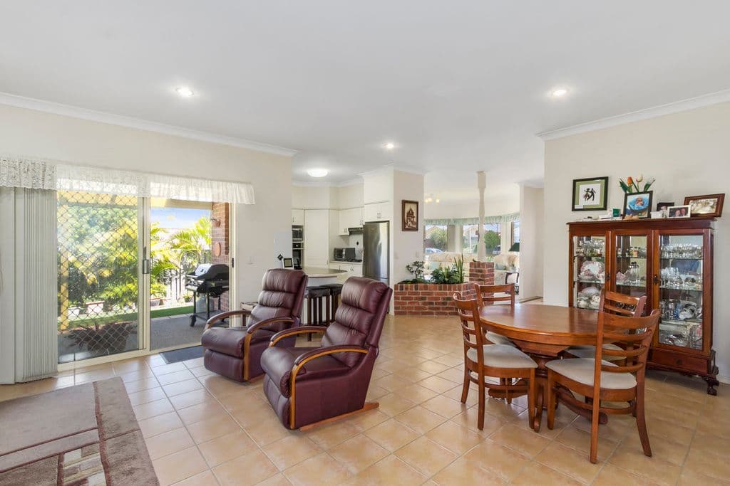 100 Winders Place, Banora Point - Thumbnail 7