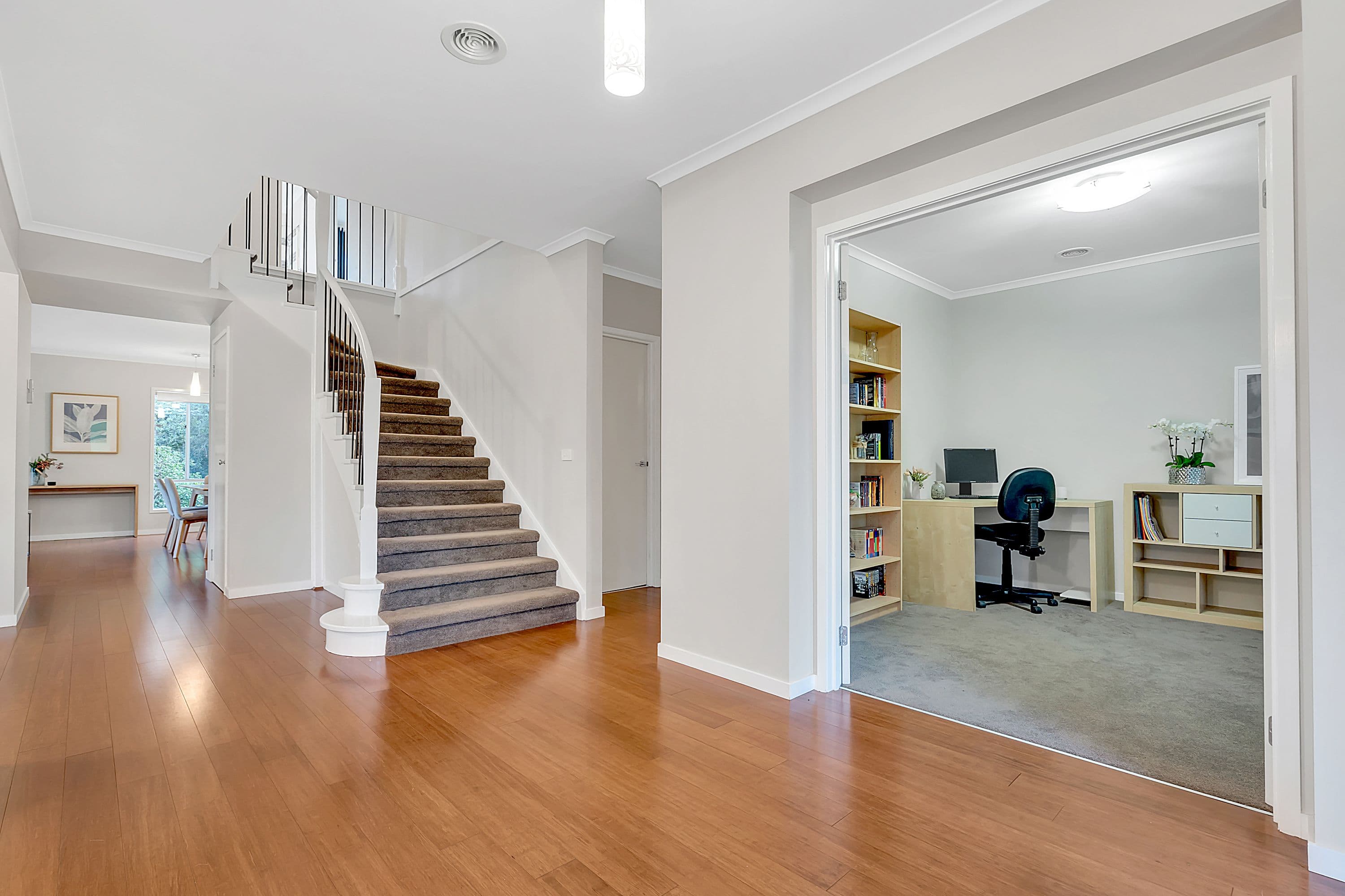 19 Bellfield Drive, Craigieburn VIC 3064, Craigieburn - Thumbnail 4