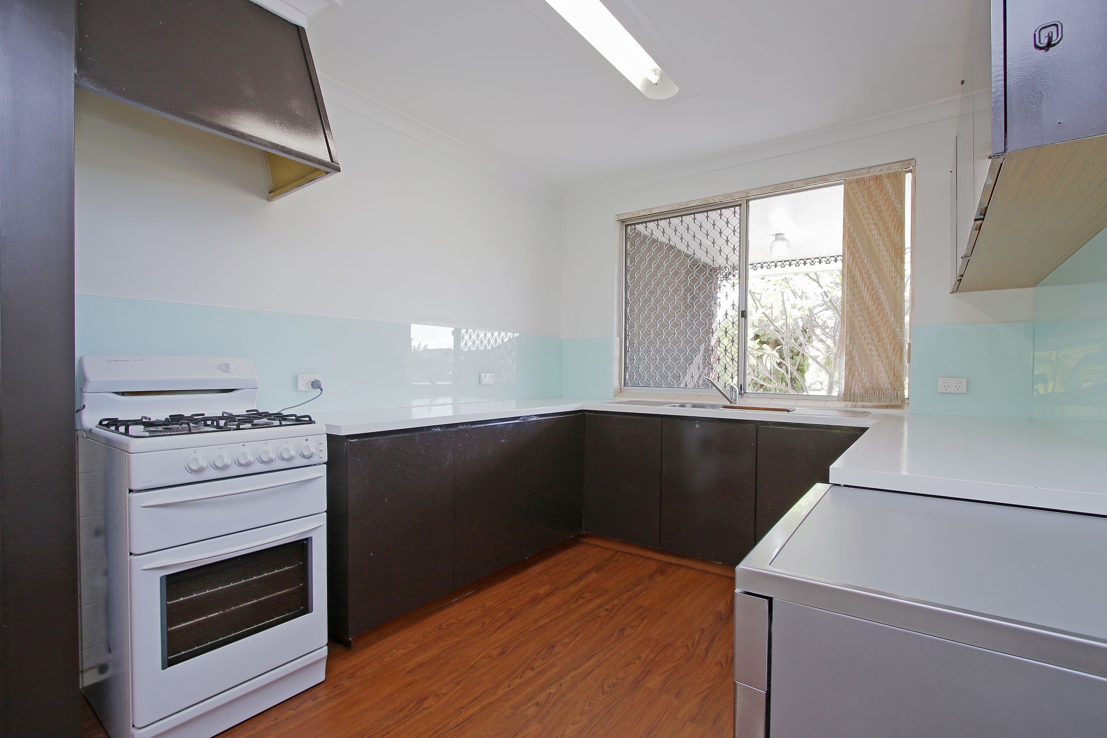 211 Station Street, East Cannington WA 6107, East Cannington - Thumbnail 2