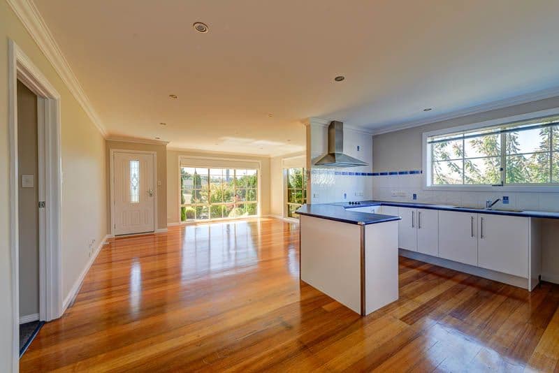 40 Crystal Downs Drive, BLACKMANS BAY TAS 7052, Blackmans Bay - Thumbnail 2