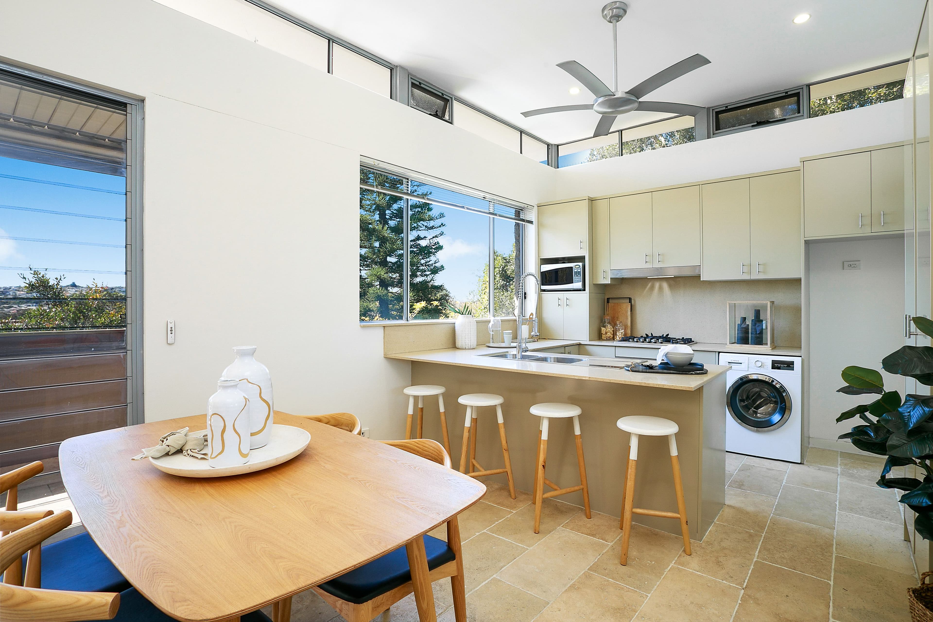 307 Simpson Street, Bondi Beach NSW 2026, Bondi Beach - Thumbnail 2