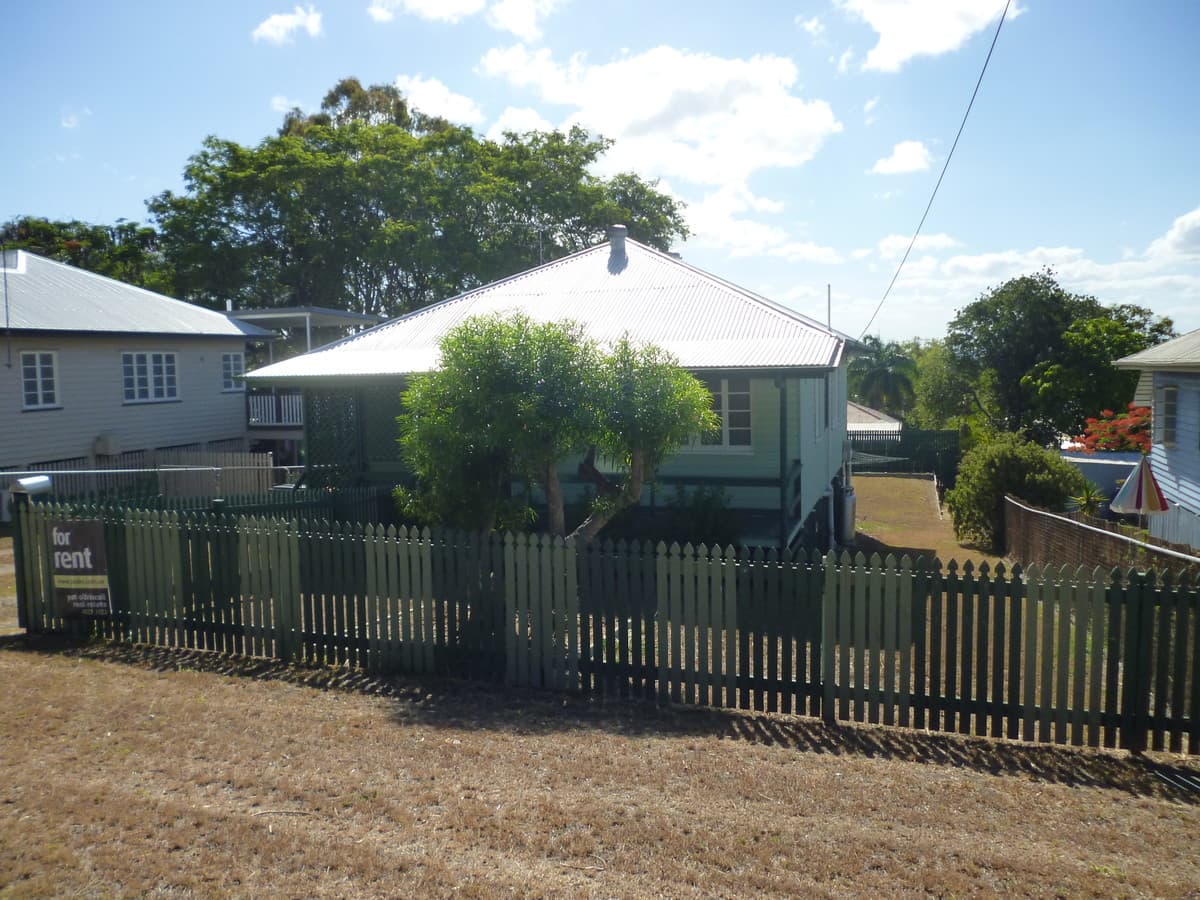 4 Stickley Street, WEST ROCKHAMPTON QLD, West Rockhampton - Thumbnail 3