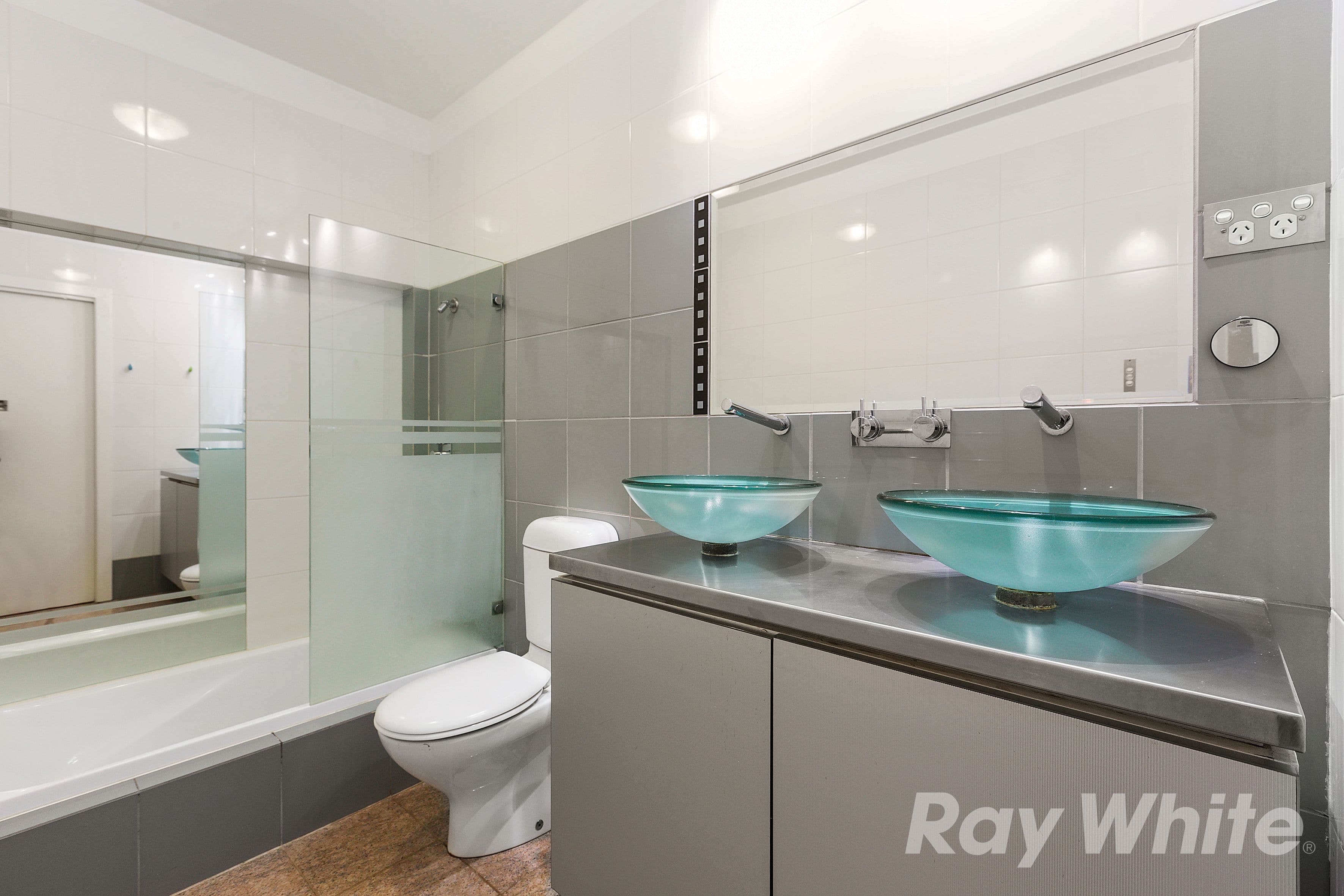22 Tobias Avenue, Glen Waverley VIC 3150, Glen Waverley - Thumbnail 8