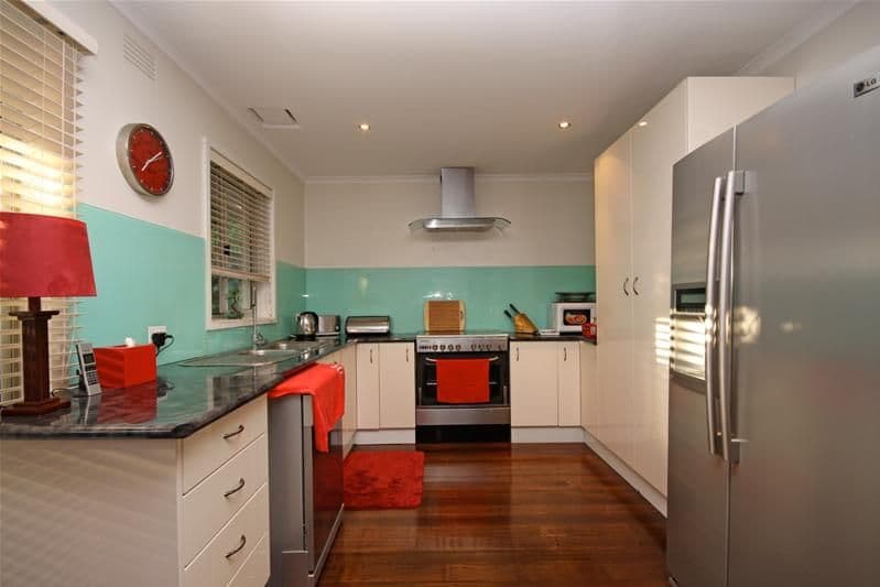 11 Gordon Street, BUNDOORA VIC 3083, Bundoora - Thumbnail 2