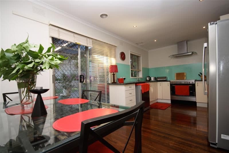 11 Gordon Street, BUNDOORA VIC 3083, Bundoora - Thumbnail 4