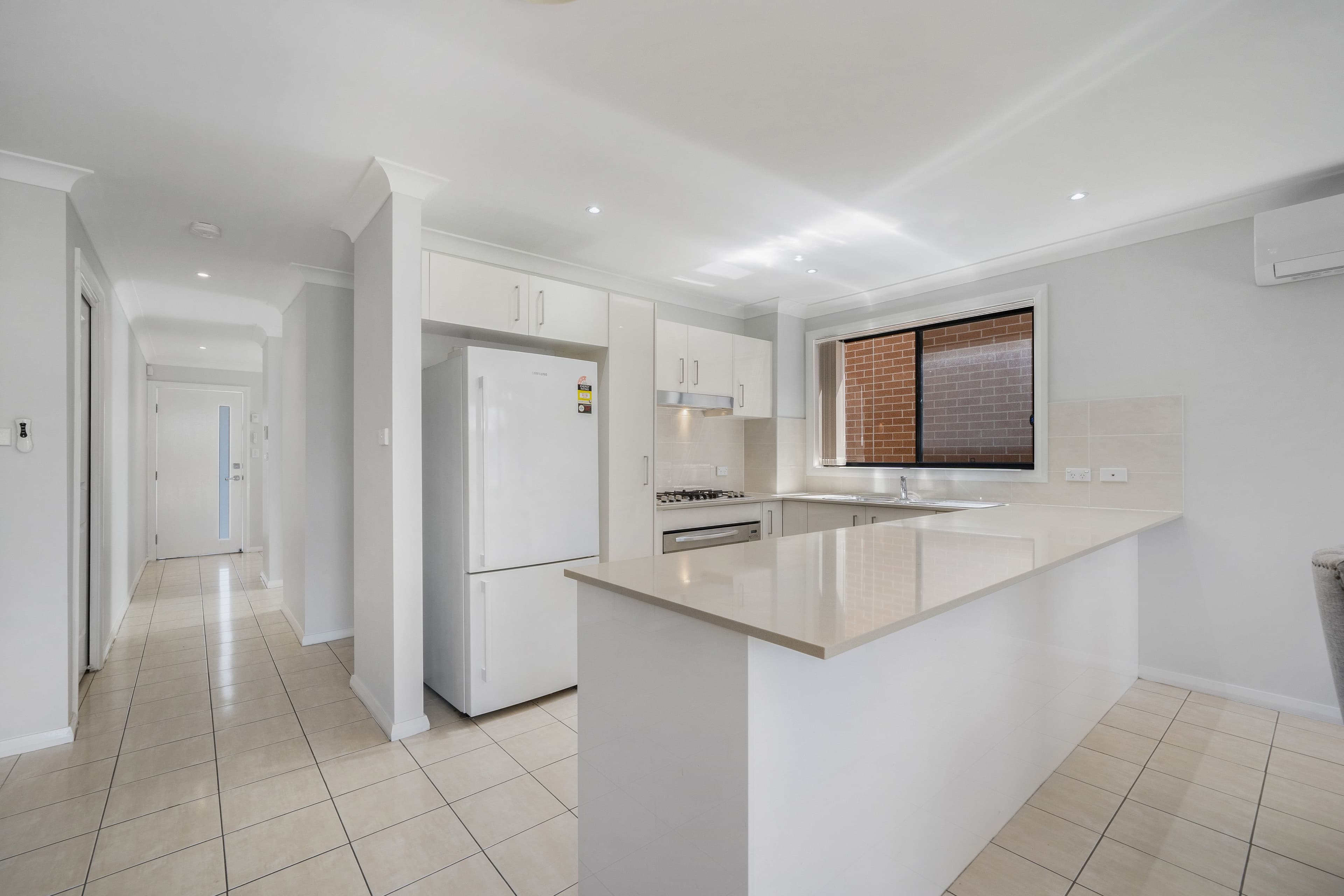 15 Portsmouth Circuit, JORDAN SPRINGS NSW 2747, Jordan Springs - Thumbnail 5