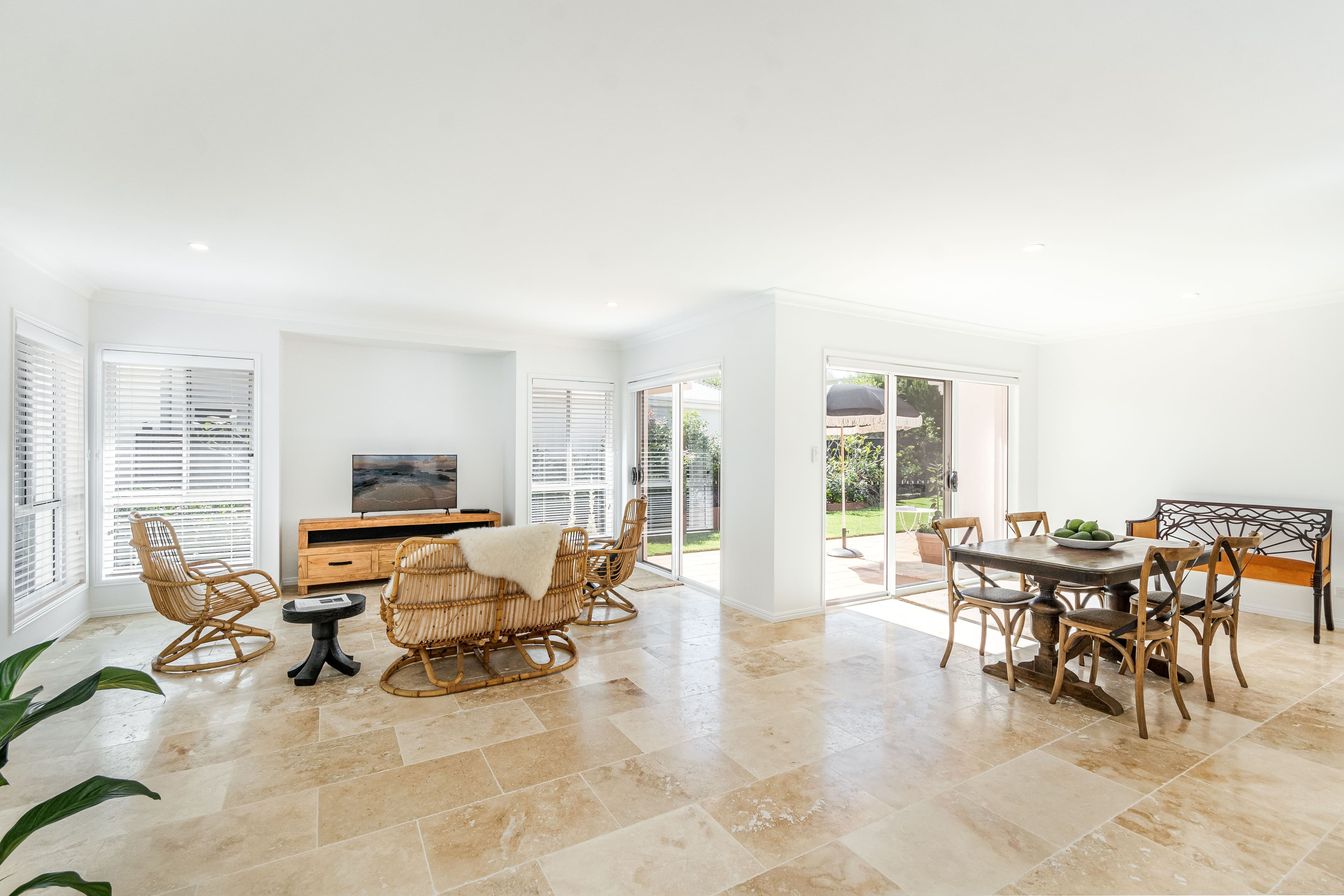 5 The Parkway, Yamba NSW 2464, Yamba - Thumbnail 3