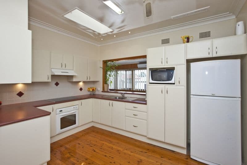 56 Peters Avenue, WALLSEND NSW 2287, Wallsend - Thumbnail 2