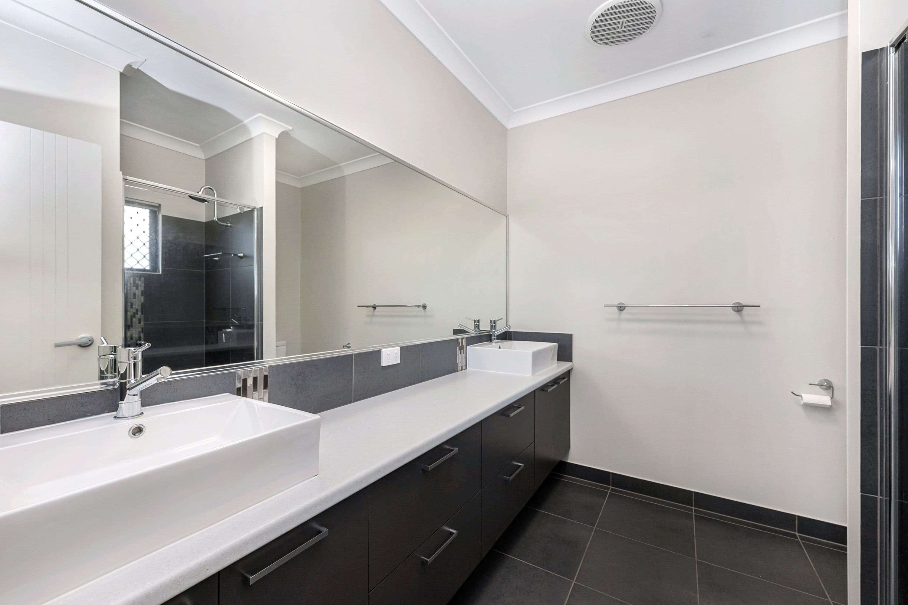 13 Velasco Street, Burdell QLD 4818, Burdell - Thumbnail 7