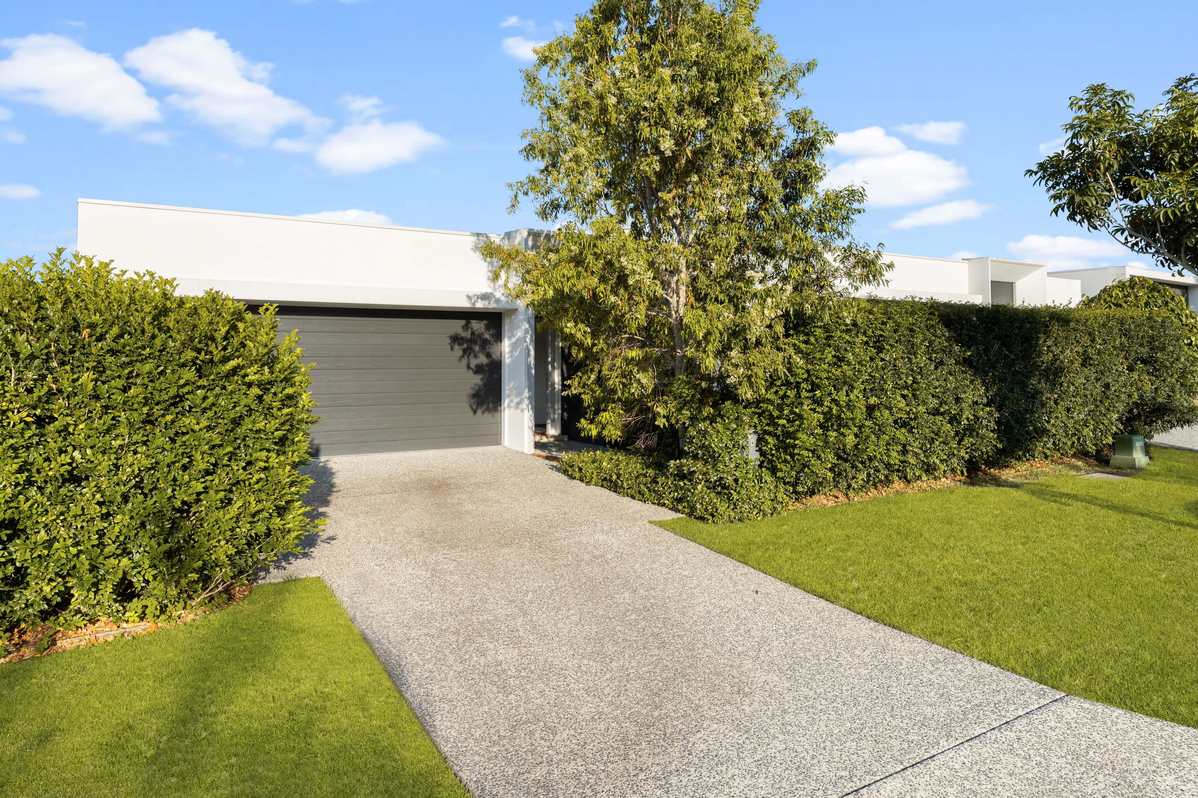 4 Summit Place, Pimpama QLD 4209, Pimpama - Thumbnail 2