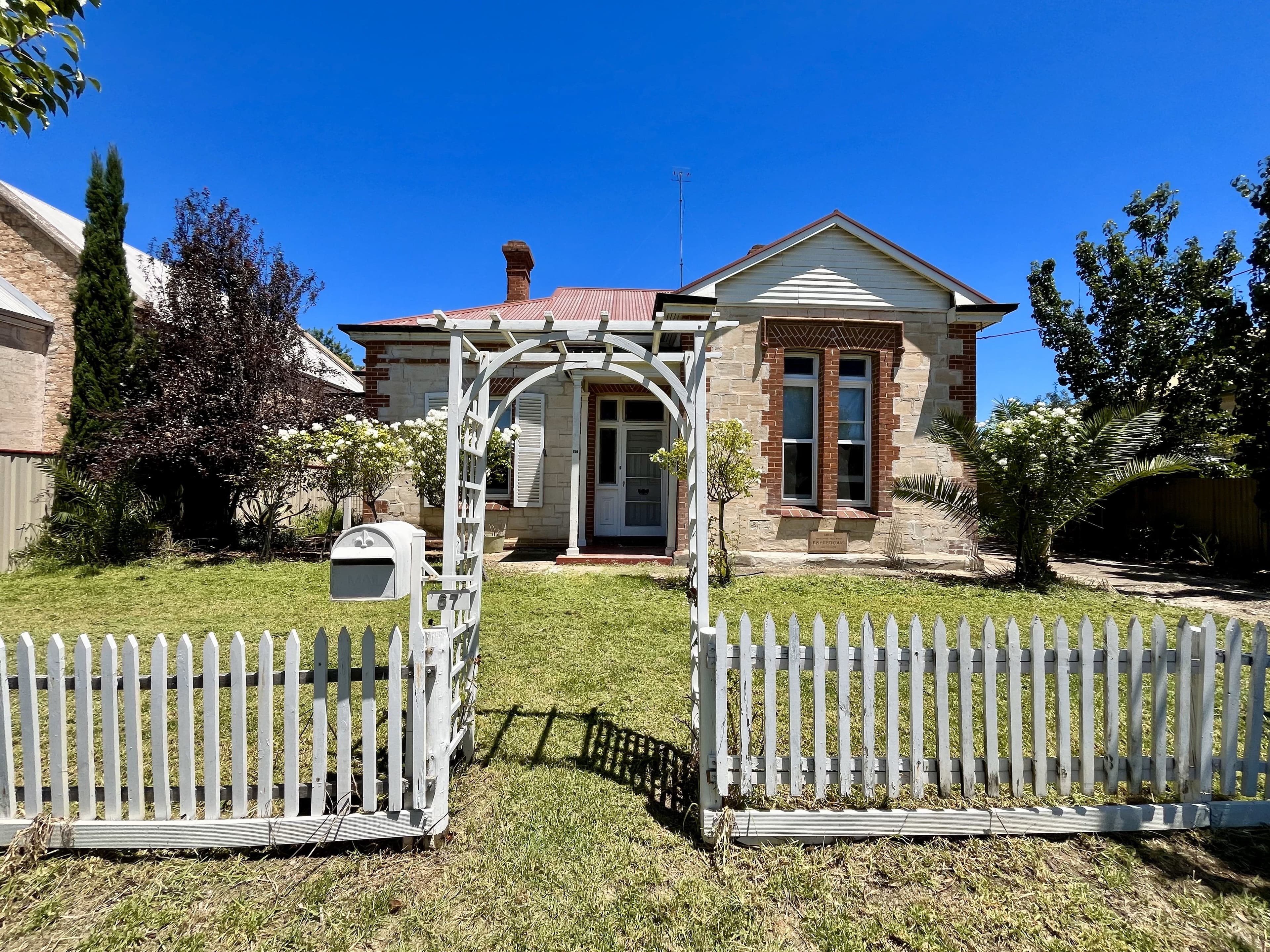 67 McLeod Street, Bordertown SA 5268, Bordertown - Image 1