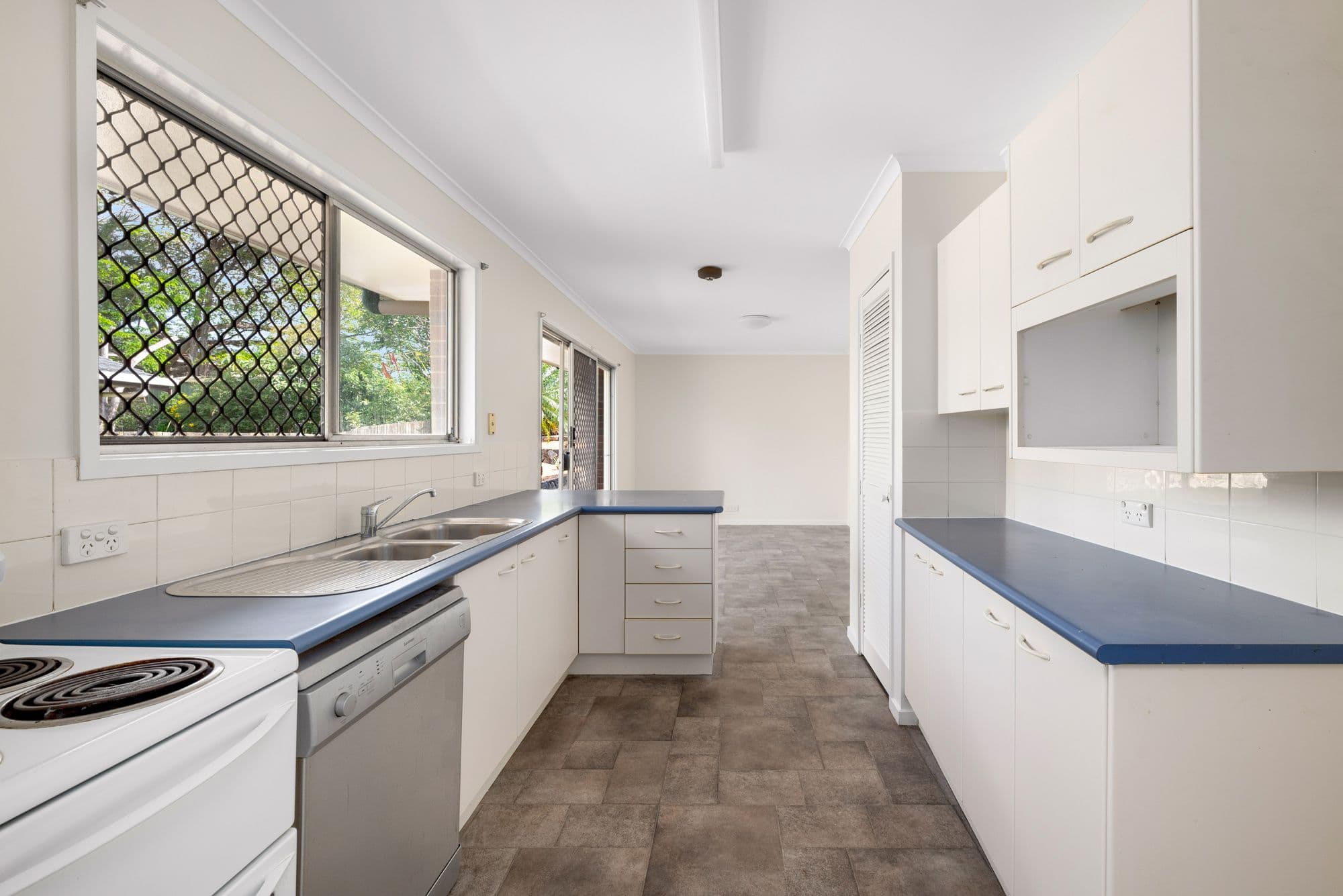 20 Gonzales Street, Macgregor QLD 4109, Macgregor - Thumbnail 4