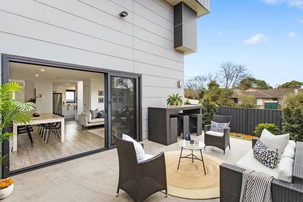 8/6 Heaslip Street, Coniston - Thumbnail 6