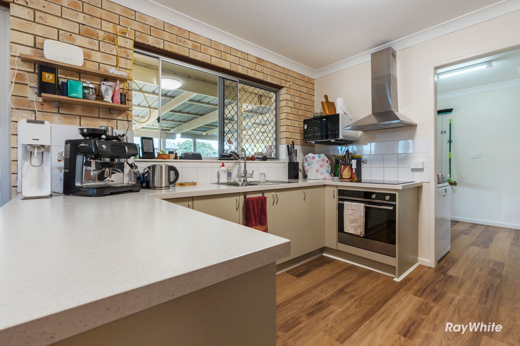 13 Marshall Street, Avenell Heights QLD 4670, Avenell Heights - Thumbnail 2