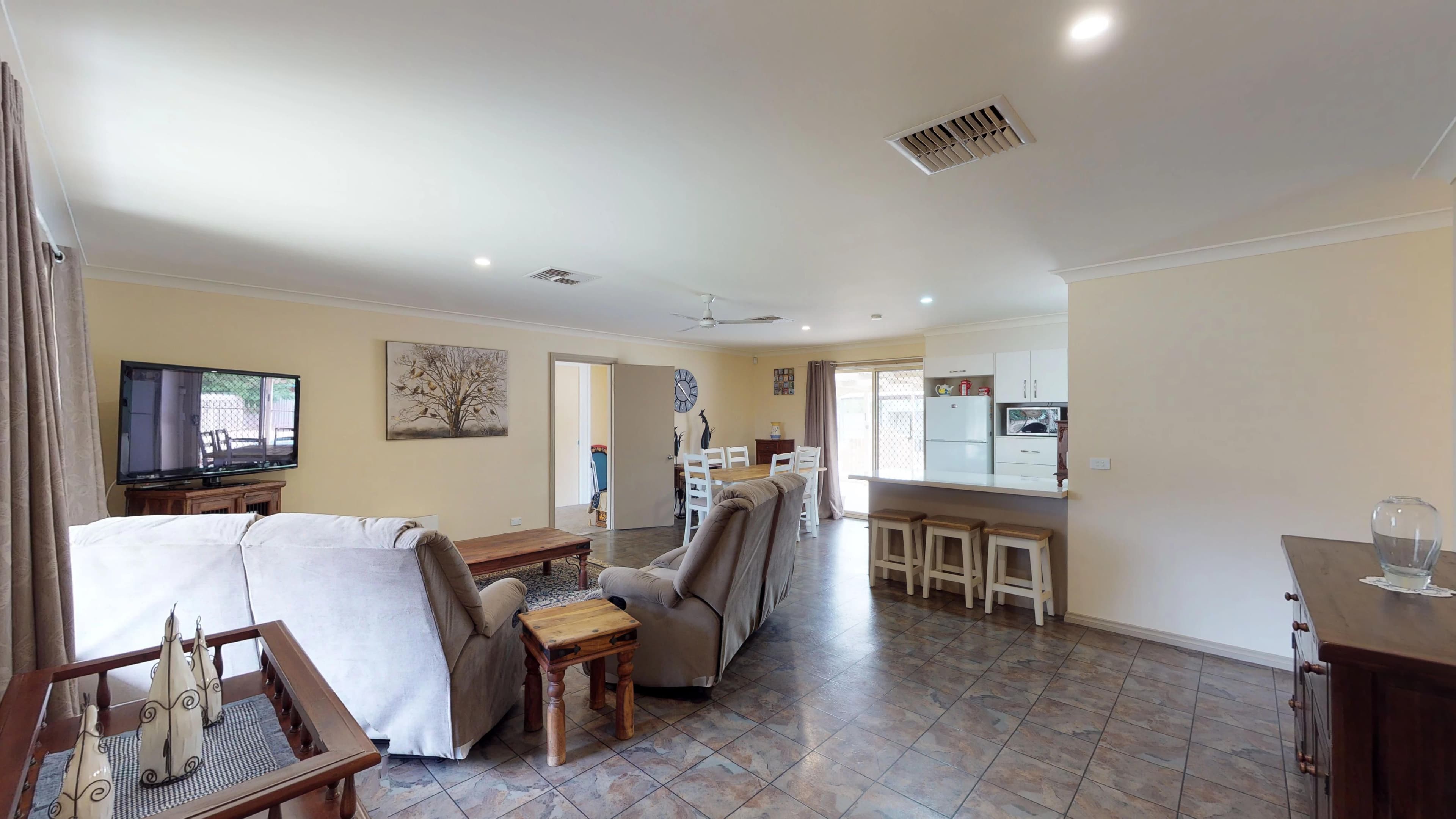 102 Birch Street, Narromine - Thumbnail 2