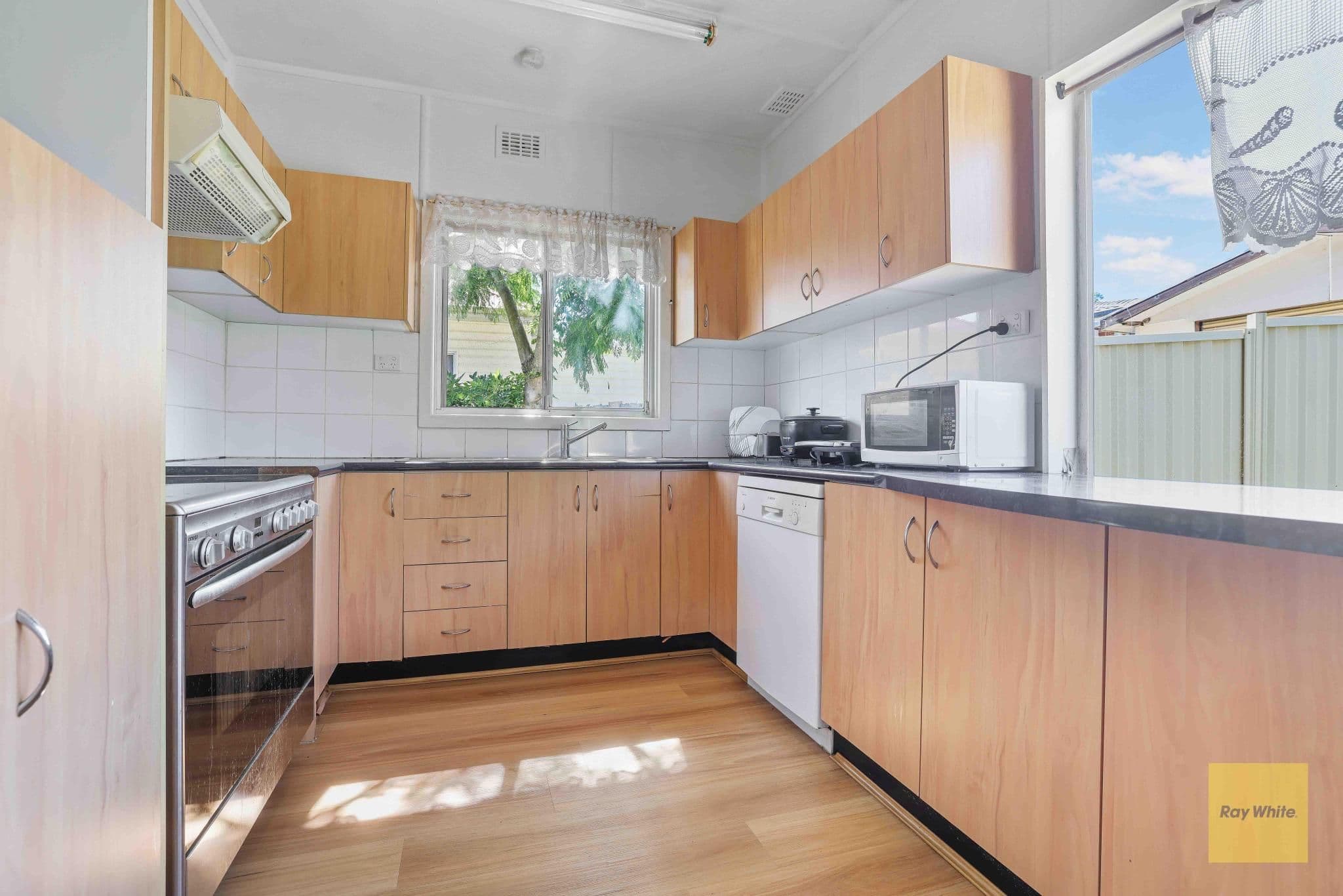 25 & 25A Hope Street, Seven Hills NSW 2147, Seven Hills - Thumbnail 6