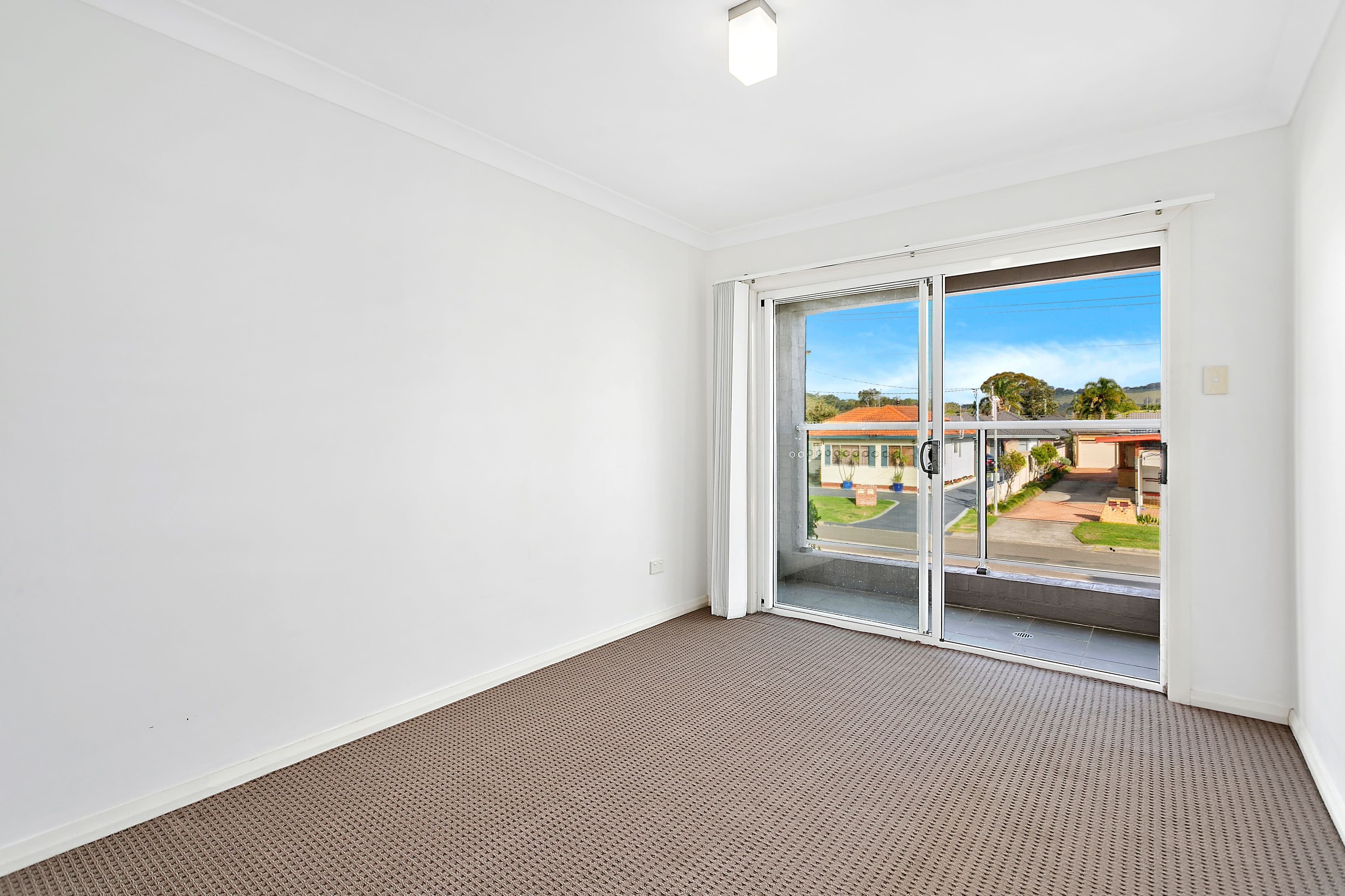 36 Wentworth Street, Oak Flats - Thumbnail 7