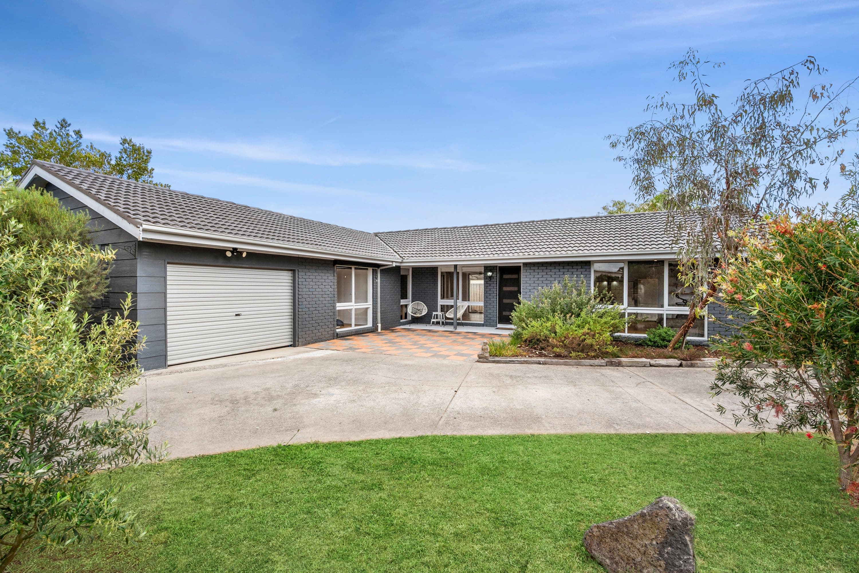 21 Cromwell Drive, Lara VIC 3212, Lara - Thumbnail 2