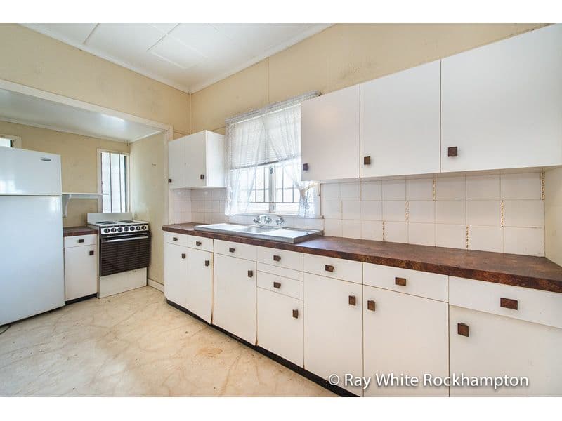 30 Harrow Street, West Rockhampton QLD 4700, West Rockhampton - Thumbnail 3