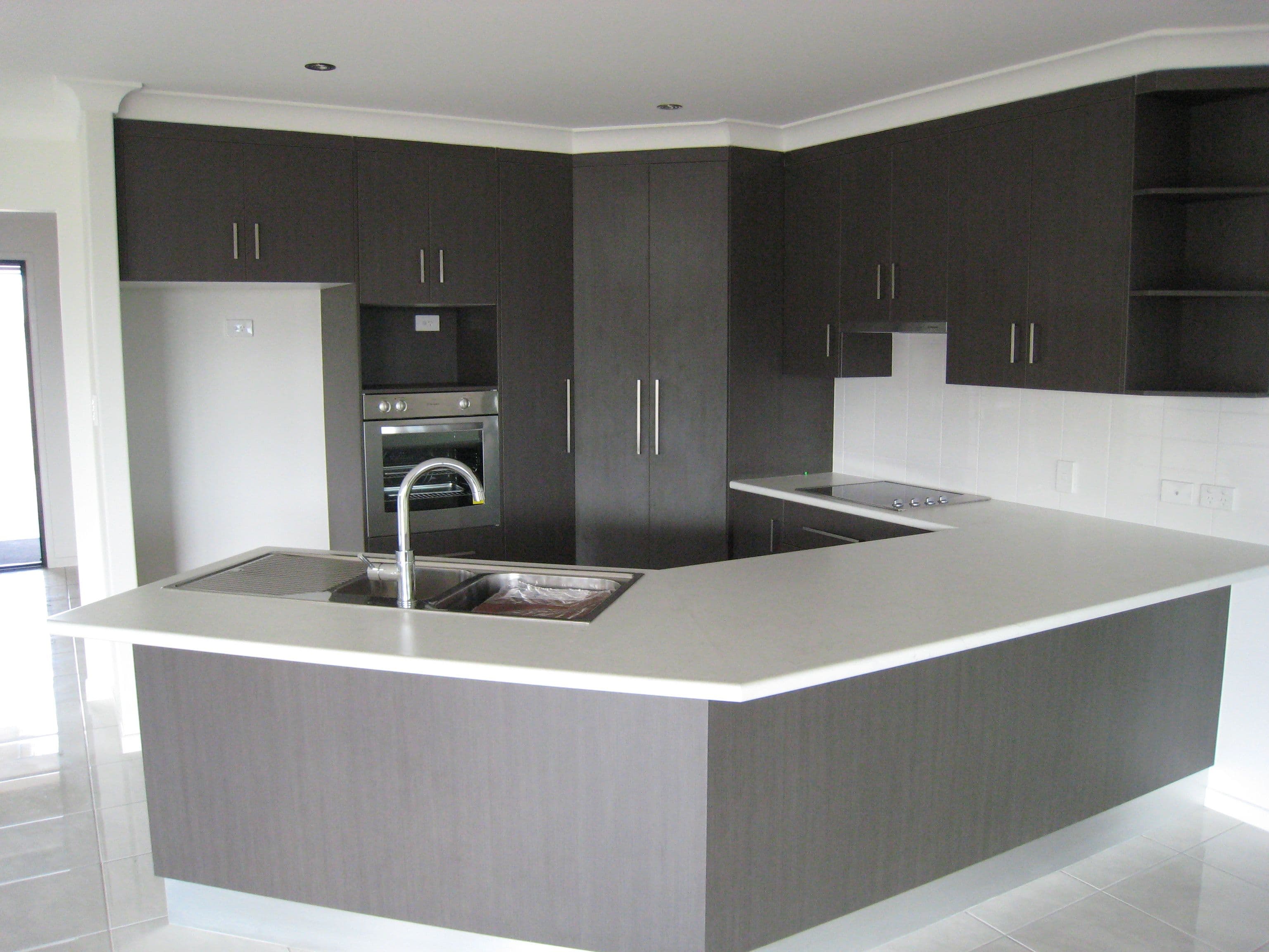 23 Glovar Street, Emerald QLD 4720, Emerald - Thumbnail 4