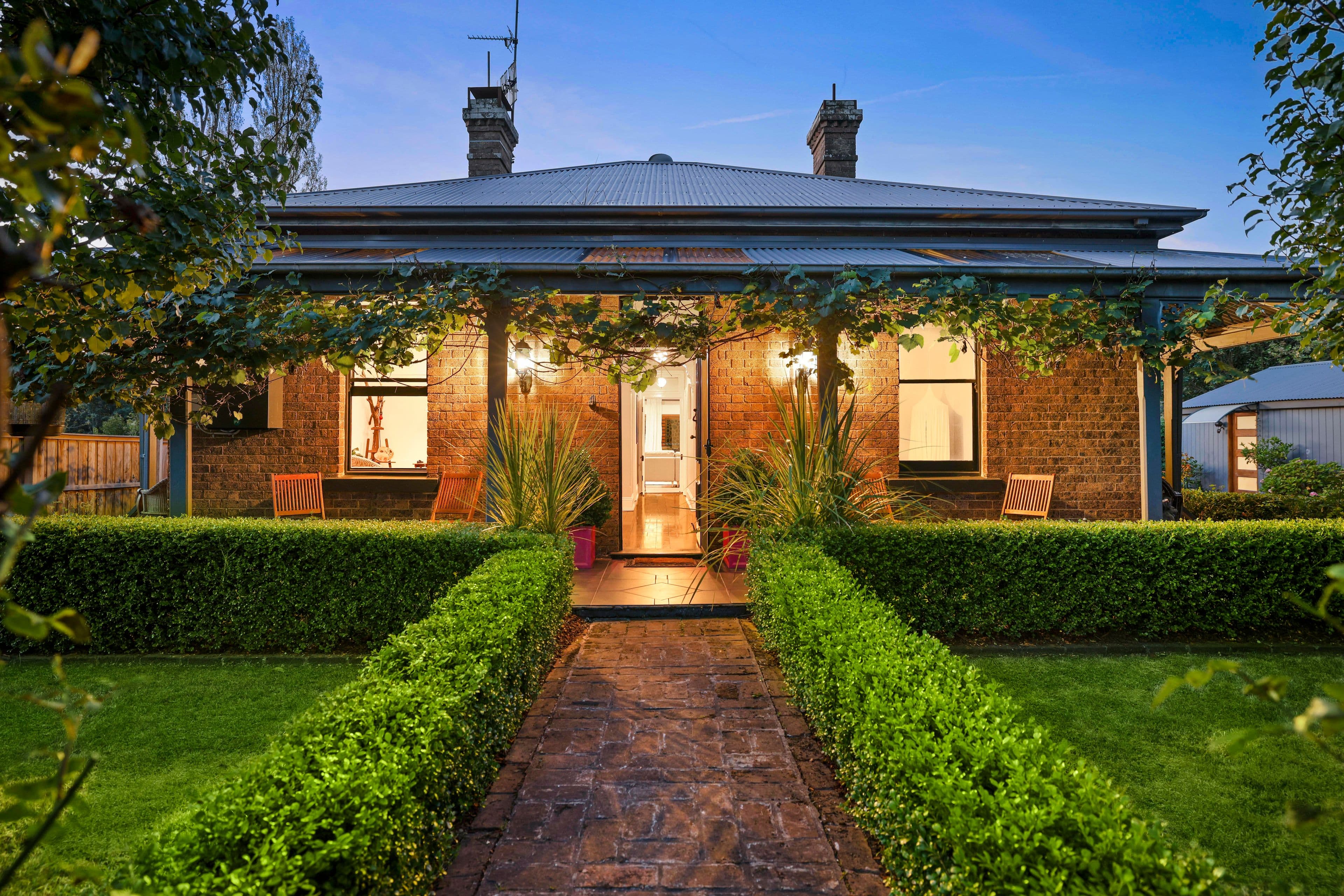 10 Ferguson Crescent, Mittagong NSW 2575, Mittagong - Image 1