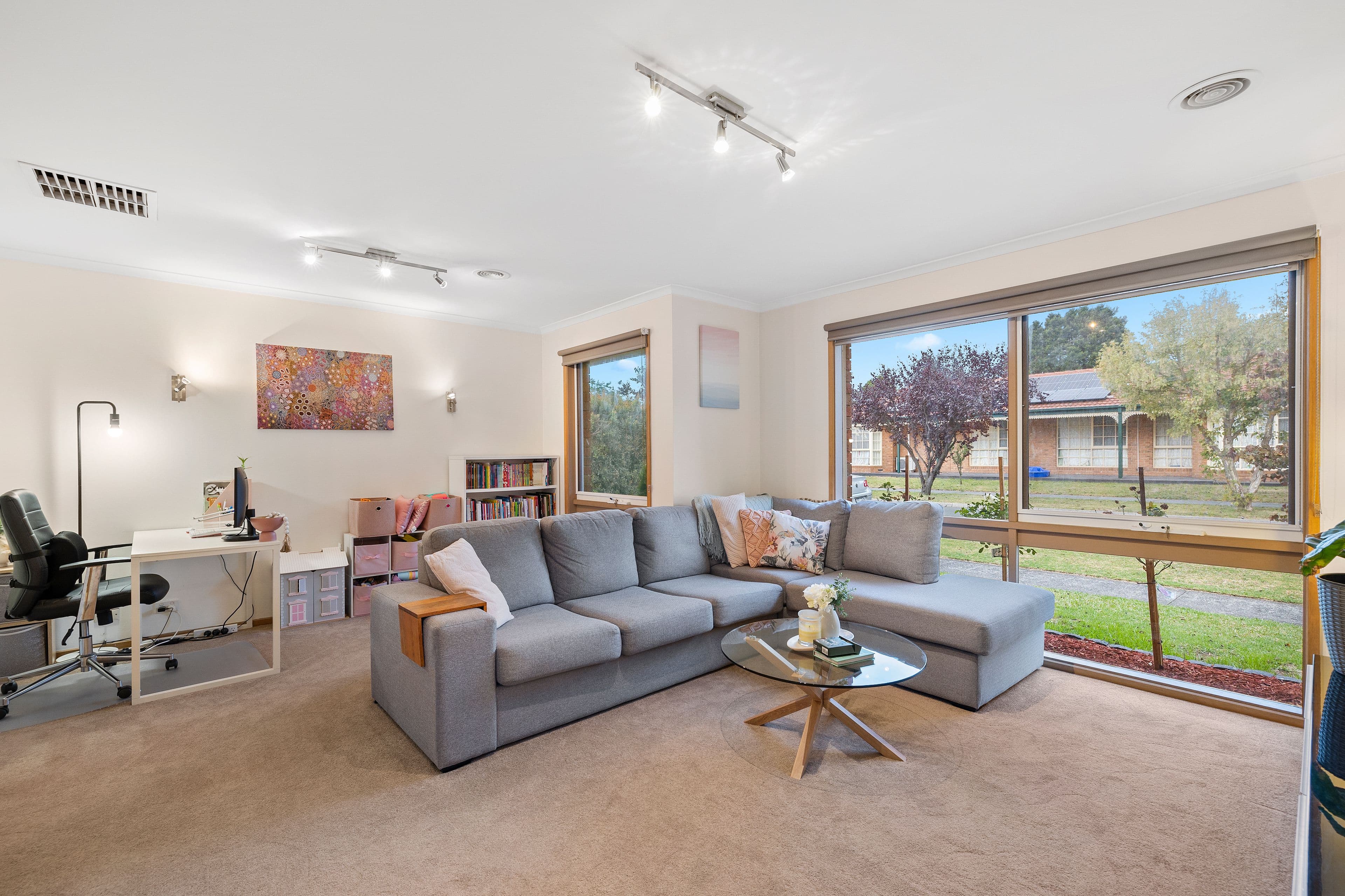 104 Lakeview Avenue, Rowville VIC 3178, Rowville - Thumbnail 3