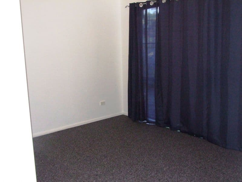 22 Cornfield Parade, FISHERMANS PARADISE NSW 2539, Fishermans Paradise - Thumbnail 5