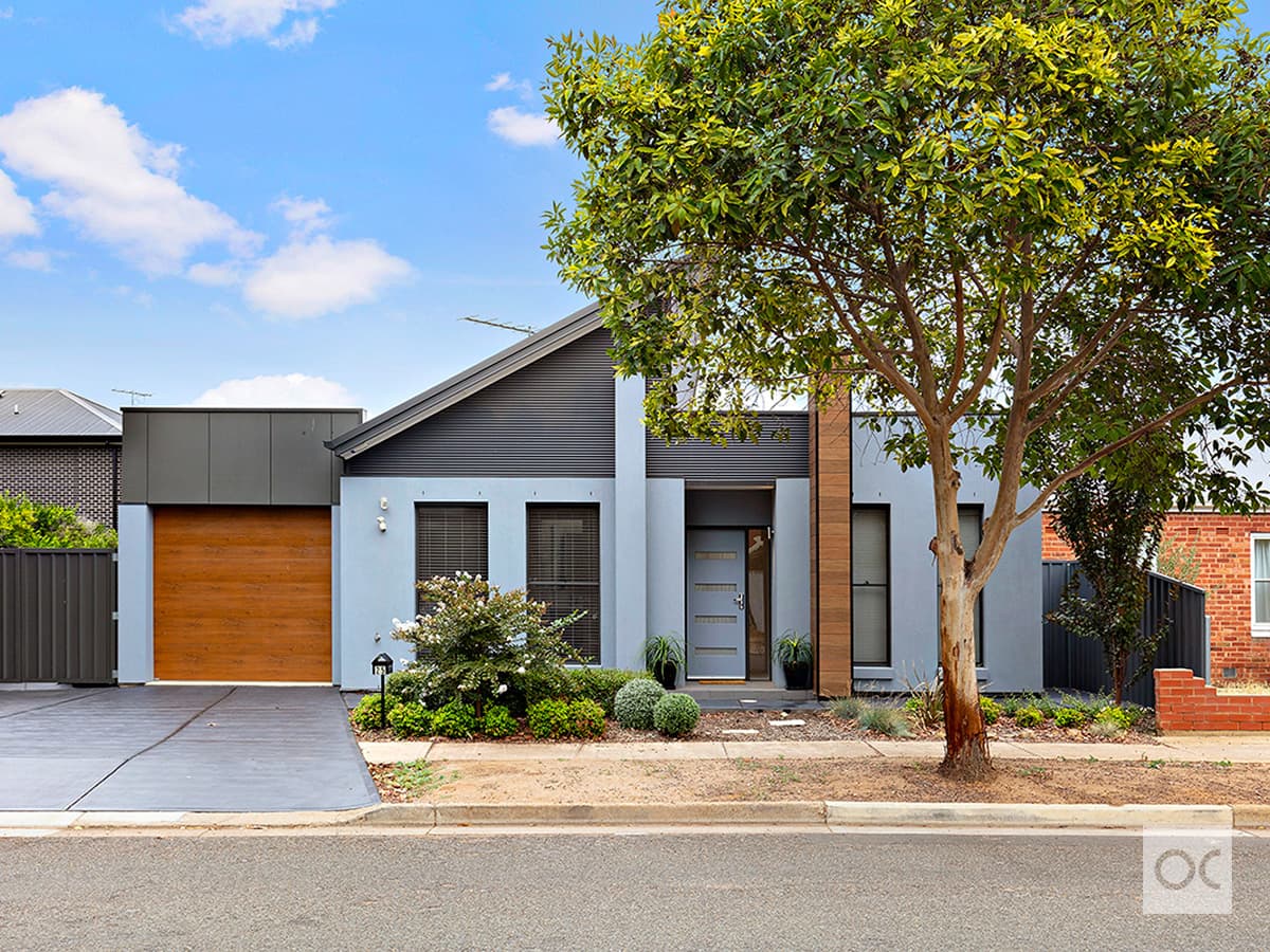 25 Sylvia Street, Blair Athol - Image 1