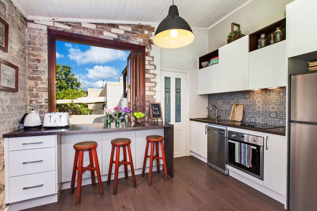 2 Yaralla Street, Newtown - Thumbnail 4
