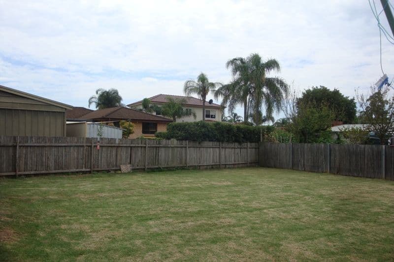 229 Prairievale Road, BOSSLEY PARK NSW 2176, Bossley Park - Thumbnail 5