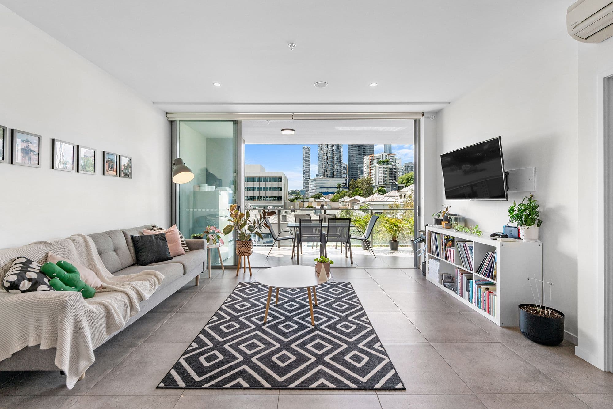 5 Cameron Street, South Brisbane QLD 4101, South Brisbane - Thumbnail 2