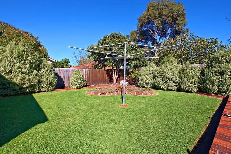 10 Munich Drive, KEILOR DOWNS VIC 3038, Keilor Downs - Thumbnail 2