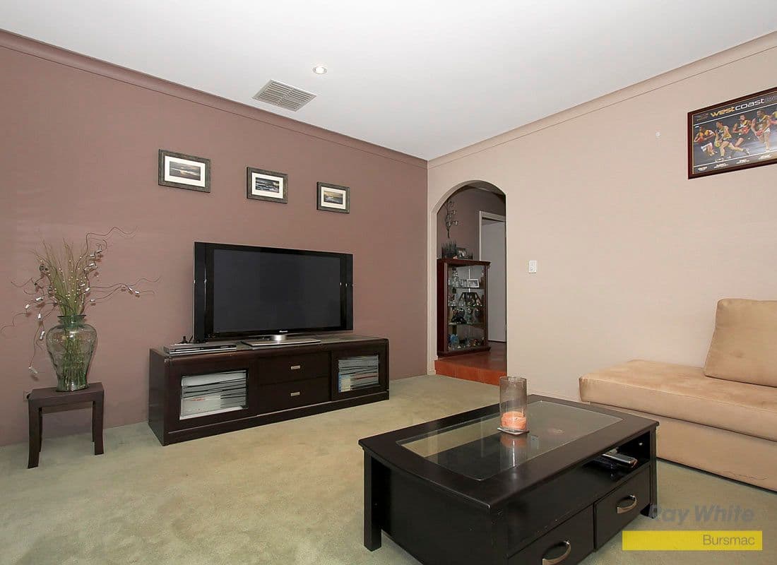 445 Marangaroo Drive, ALEXANDER HEIGHTS WA 6064, Alexander Heights - Thumbnail 3