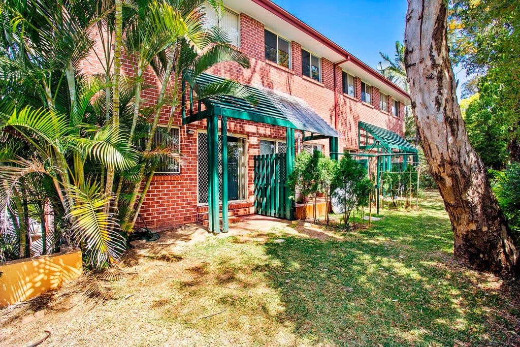 100 Racecourse Drive, BUNDALL QLD 4217, Bundall - Image 1