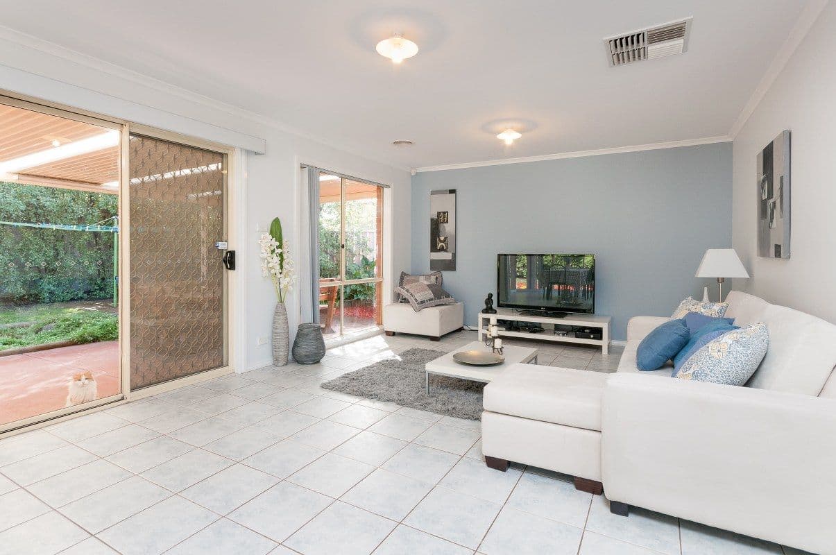 9 Erindale Place, CRAIGIEBURN VIC 3064, Craigieburn - Thumbnail 3