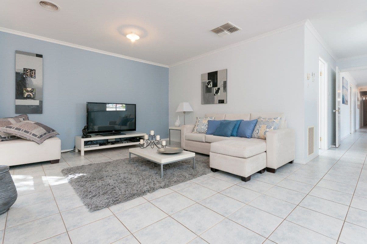 9 Erindale Place, CRAIGIEBURN VIC 3064, Craigieburn - Thumbnail 4