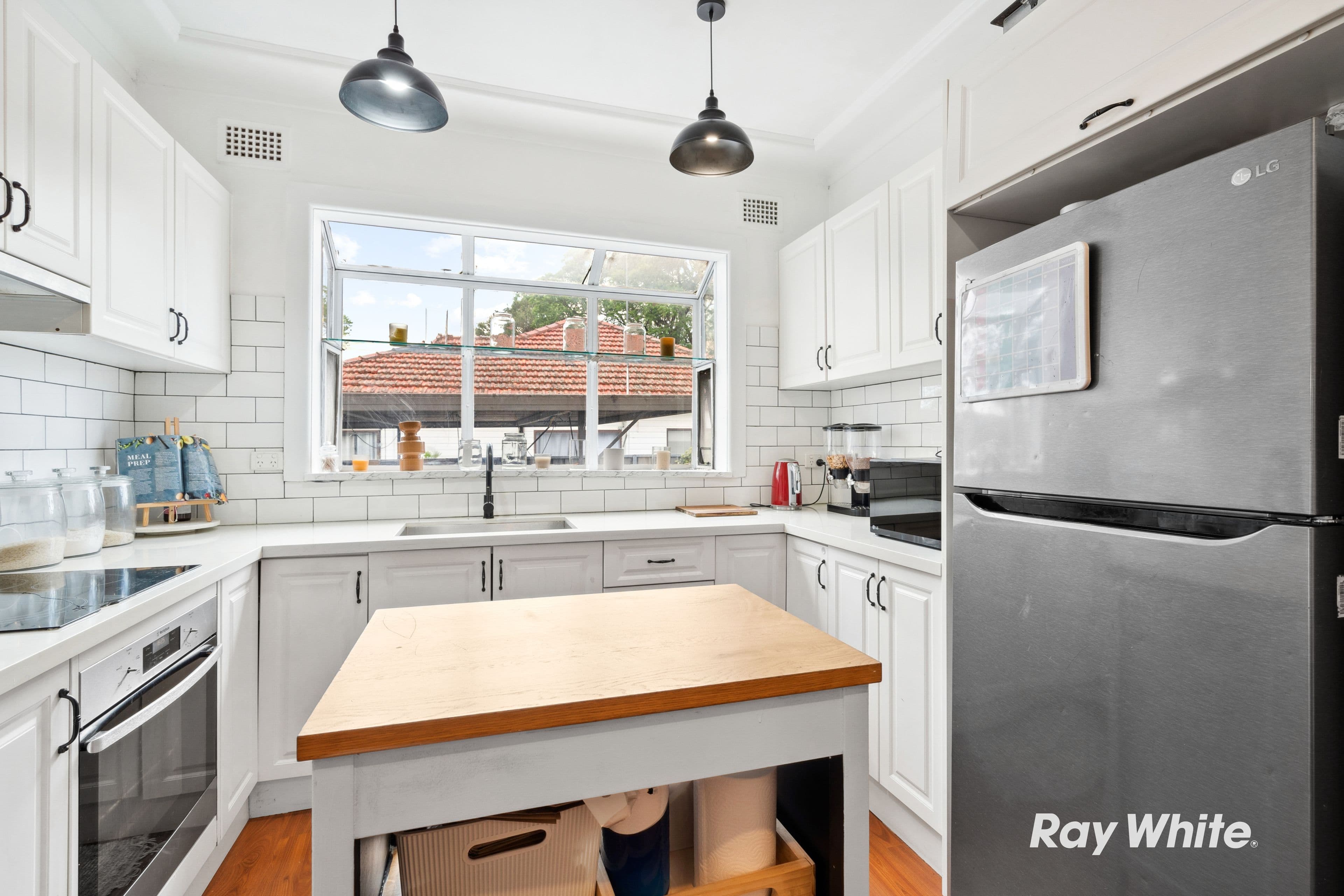 3 Mountview Avenue, Doonside NSW 2767, Doonside - Thumbnail 3