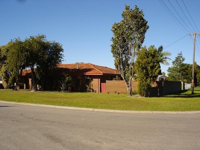 33 Carman Way, BASSENDEAN WA 6054, Bassendean - Thumbnail 3
