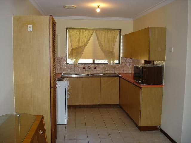 33 Carman Way, BASSENDEAN WA 6054, Bassendean - Thumbnail 5