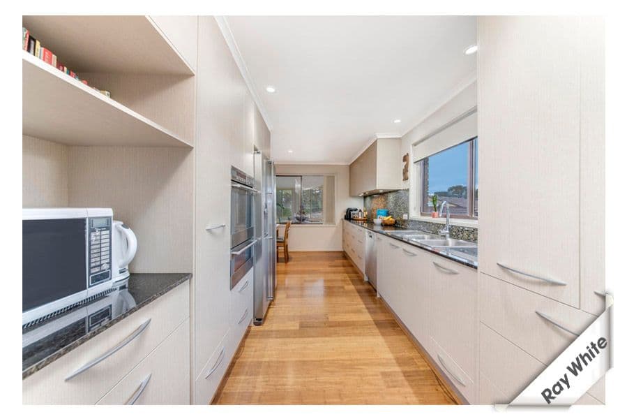8 Merfield Place, Giralang ACT 2617, Giralang - Thumbnail 4