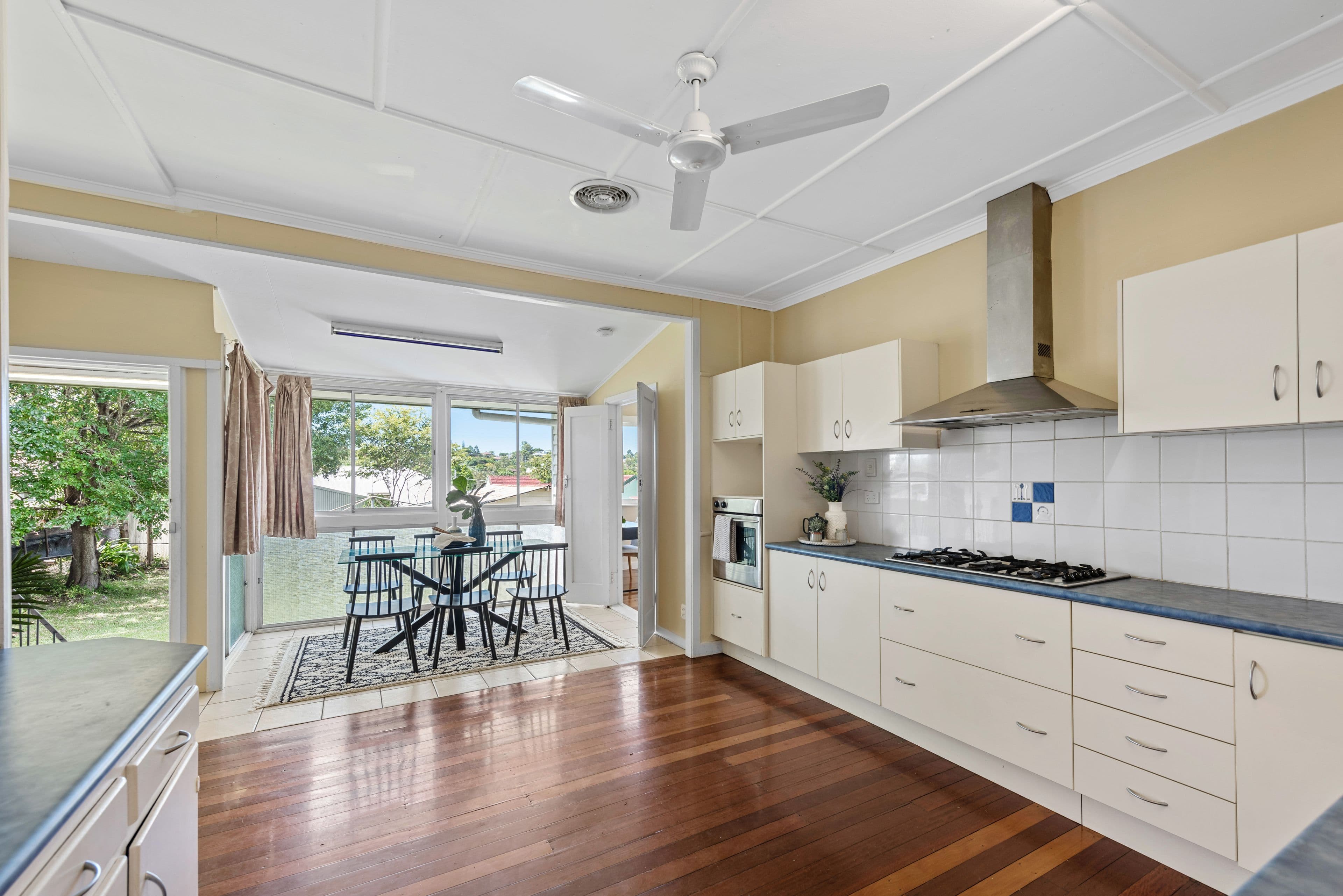 559 Stafford Road, Stafford QLD 4053, Stafford - Thumbnail 3