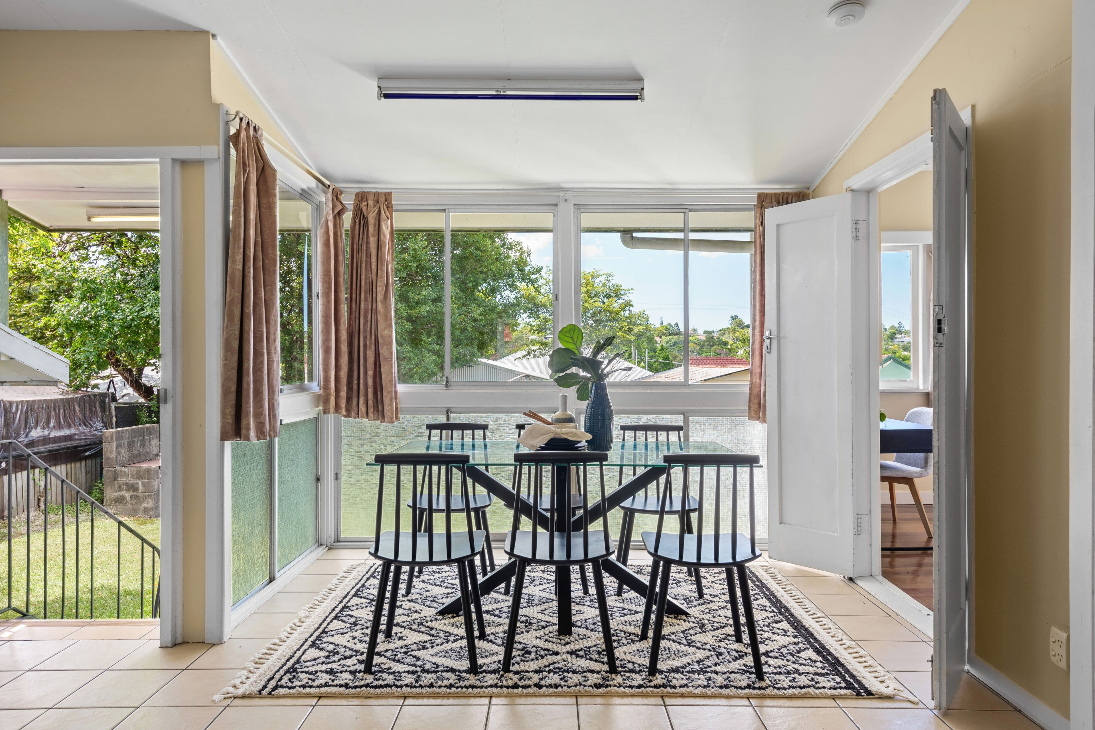 559 Stafford Road, Stafford QLD 4053, Stafford - Thumbnail 5