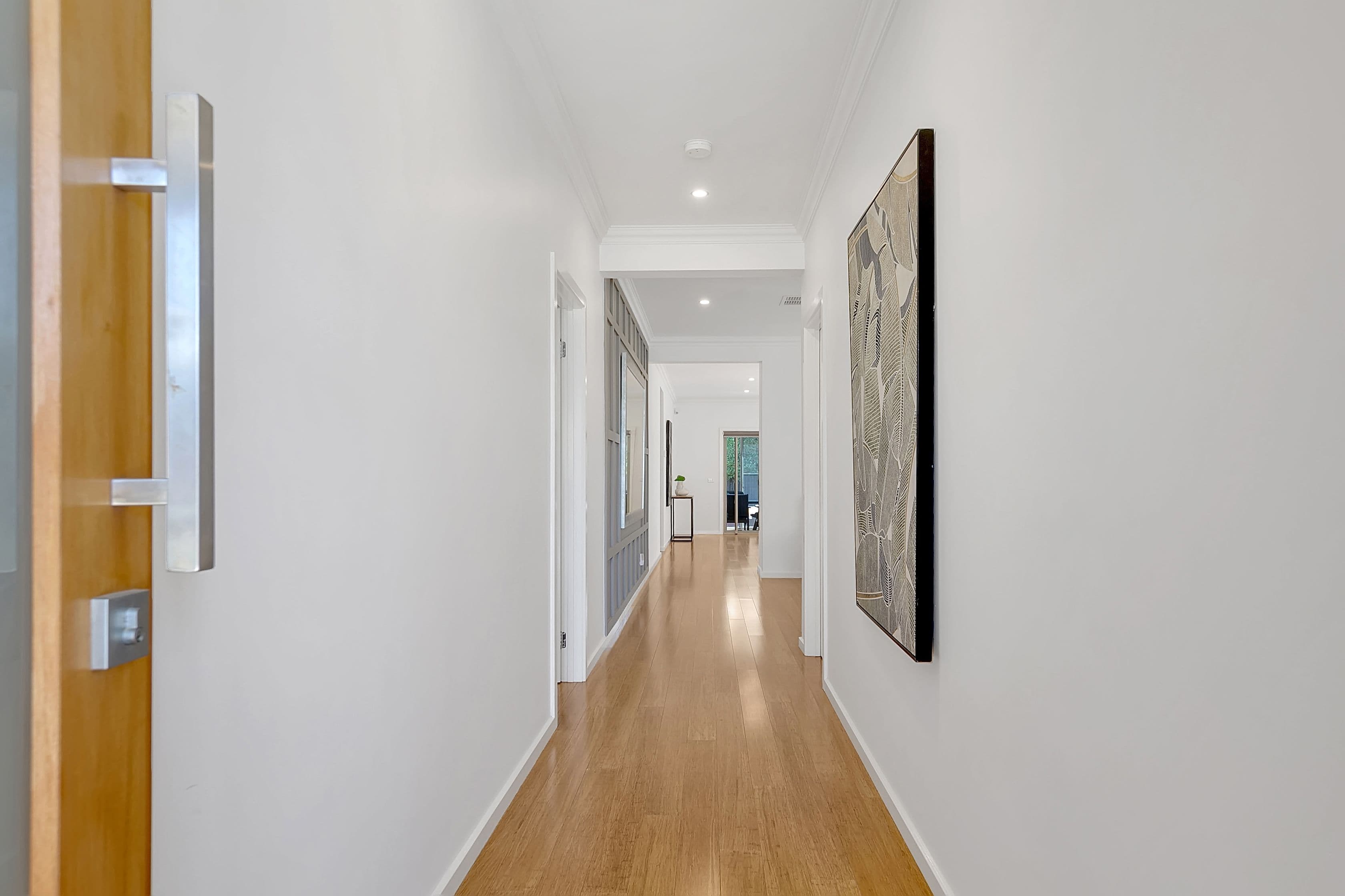 8 Gallagher Way, Mernda VIC 3754, Mernda - Thumbnail 2